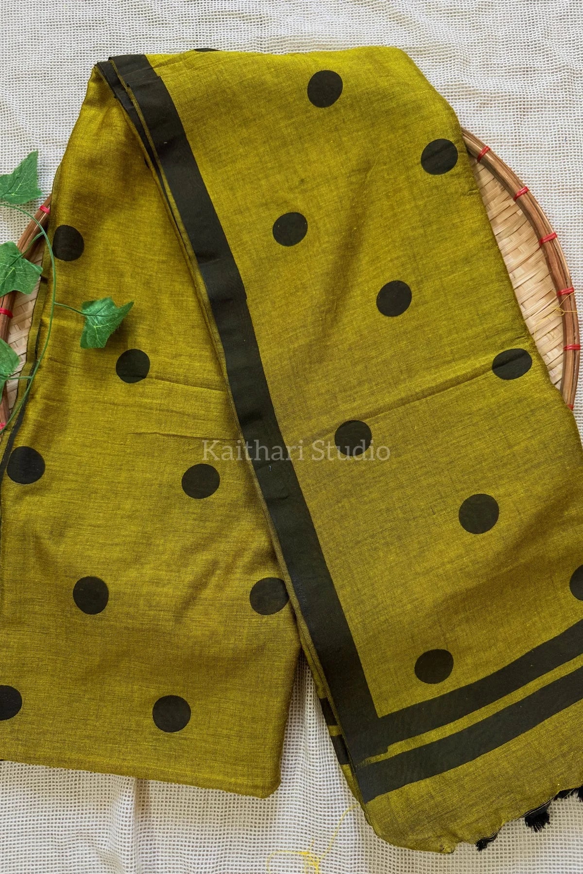 Polka dots saree - Mehendi green - KS071