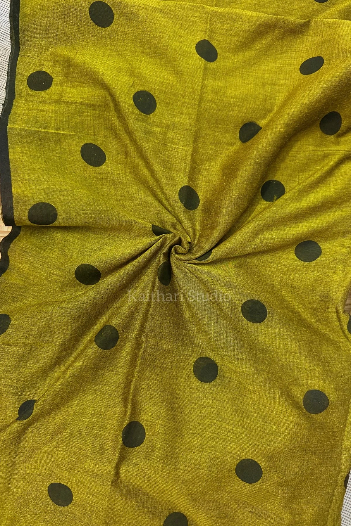 Polka dots saree - Mehendi green - KS071