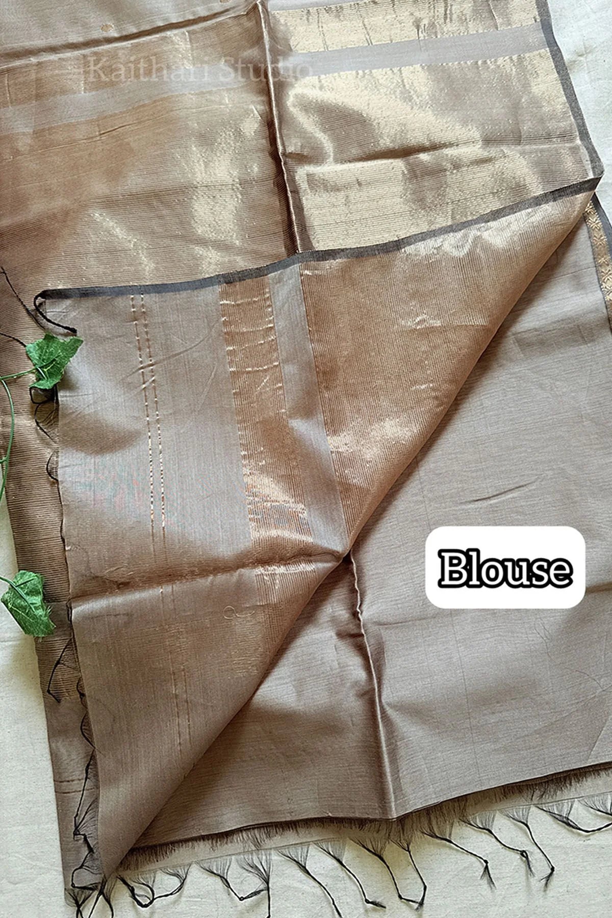 Nayanthra Inspired Borderless Maheshwari Silk Cotton Saree - Ash KS127