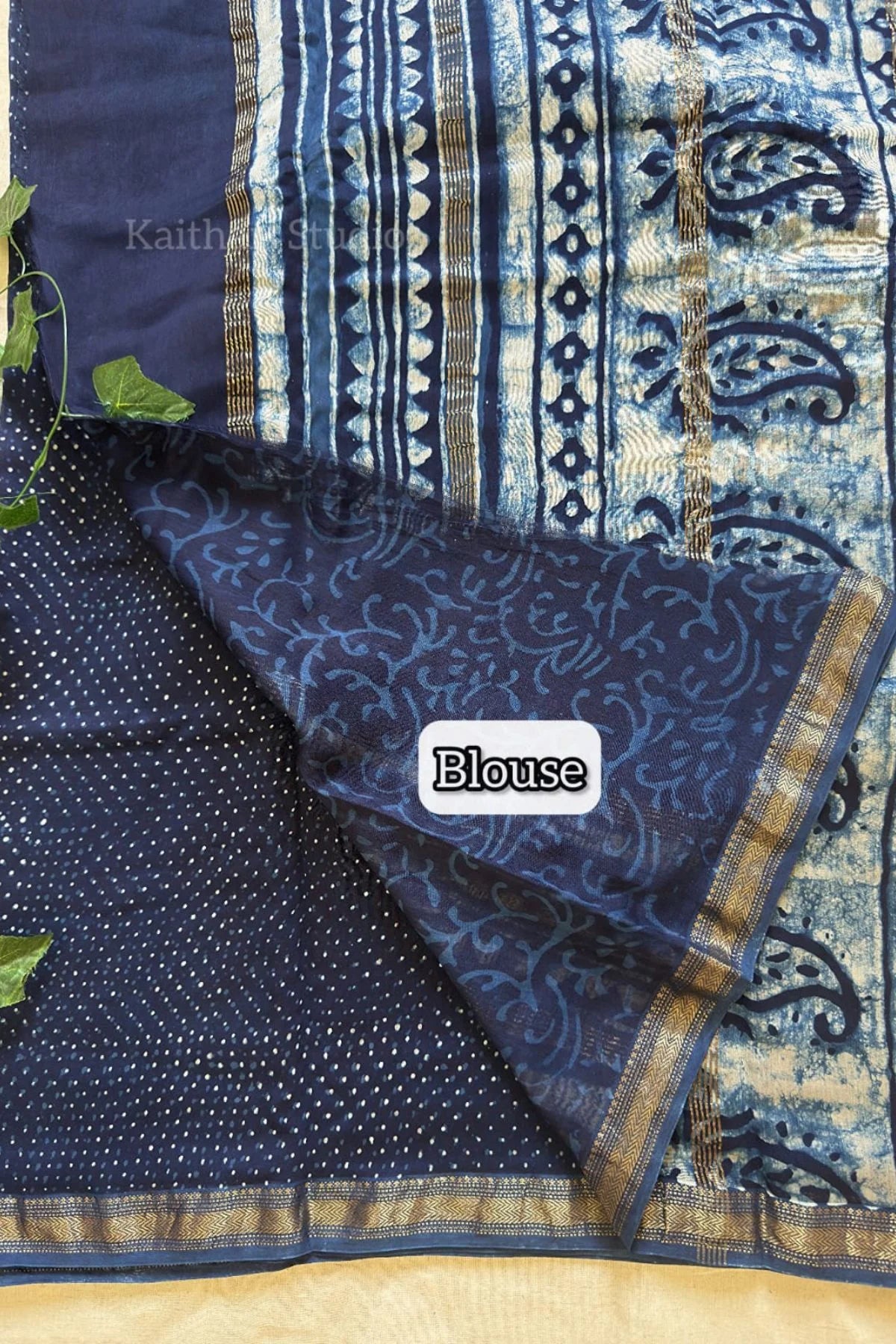Nayanthra mam - Blue dots Maheswari silk Saree - KS096