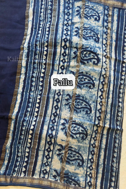 Nayanthra mam - Blue dots Maheswari silk Saree - KS096