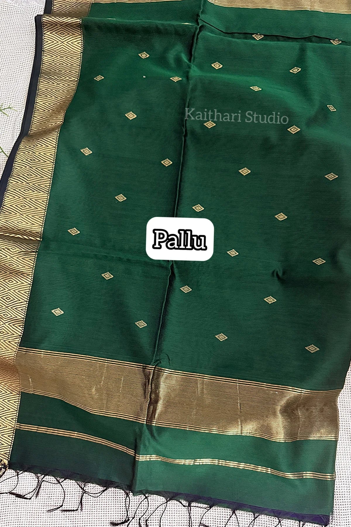 Nayanthra Inspired Dark Green Saree - KS018