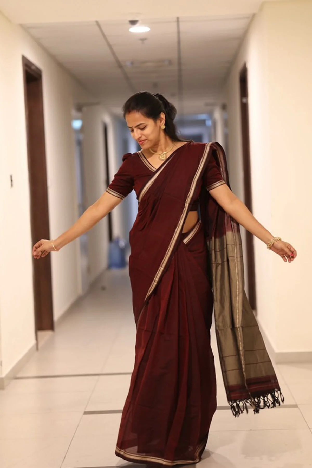 Narayanpet small border - Maroon - KS024